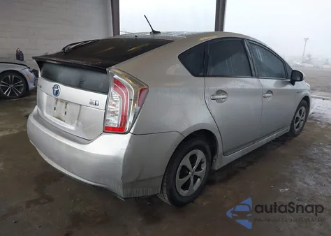 2013 Toyota Prius Three из США, поврежденный, VIN JTDKN3DU6D5590979